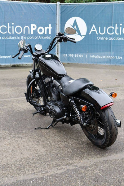 Harley-Davidson Sporster XL 1200 Nightster - 摩托车:图4 Harley-Davidson Sporster XL 1200 Nightster - 摩托车:图4