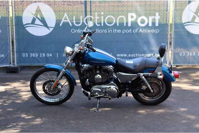 Harley-Davidson Sporster XL1200 Custom - 摩托车:图2 Harley-Davidson Sporster XL1200 Custom - 摩托车:图2