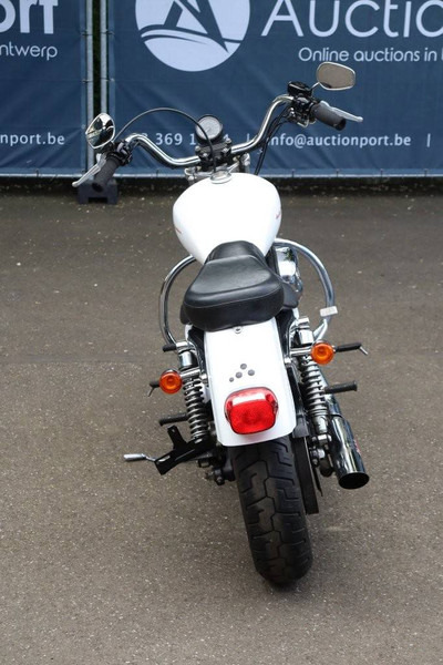 Harley-Davidson Sporster XL883 - 摩托车:图5 Harley-Davidson Sporster XL883 - 摩托车:图5