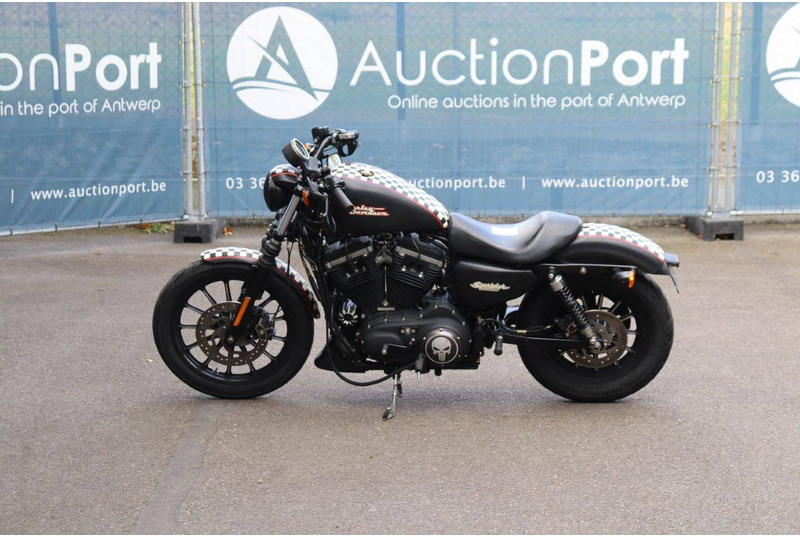 Harley-Davidson Sportster 883N Iron - 摩托车:图2 Harley-Davidson Sportster 883N Iron - 摩托车:图2