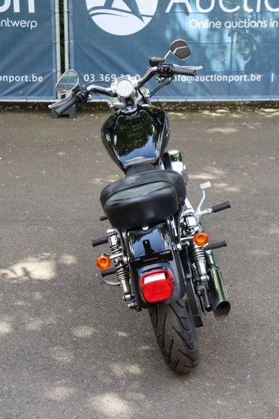 Harley-Davidson Sportster XL883 - 摩托车:图5 Harley-Davidson Sportster XL883 - 摩托车:图5