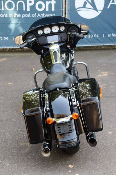 Harley-Davidson Street Glide - 摩托车:图5 Harley-Davidson Street Glide - 摩托车:图5