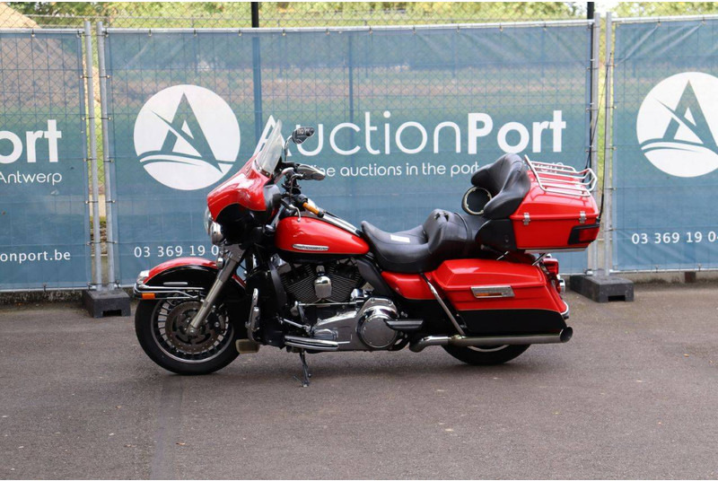 Harley-Davidson Ultra Classic - 摩托车:图1 Harley-Davidson Ultra Classic - 摩托车:图1