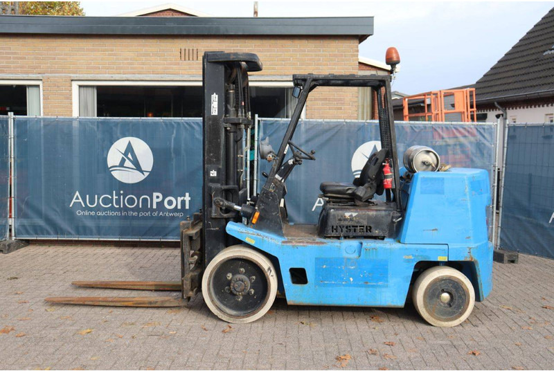 Hyster - 液化石油气叉车:图2 Hyster - 液化石油气叉车:图2