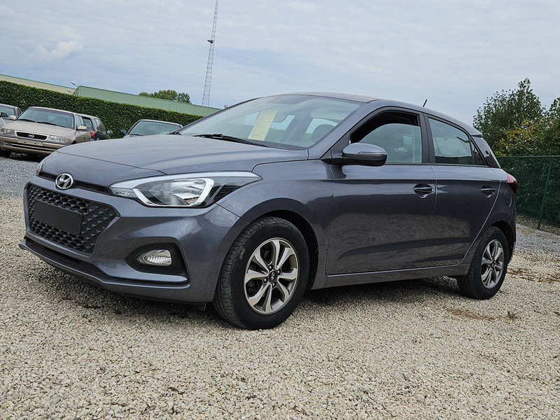 Hyundai i20 1.2 - 轿车:图2 Hyundai i20 1.2 - 轿车:图2