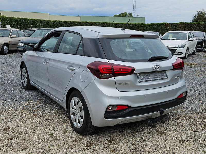 Hyundai i20 1.2 - 轿车:图3 Hyundai i20 1.2 - 轿车:图3