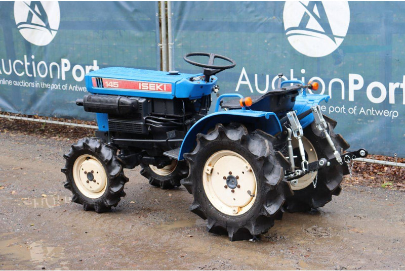 Iseki TX1410F - 拖拉机:图3 Iseki TX1410F - 拖拉机:图3