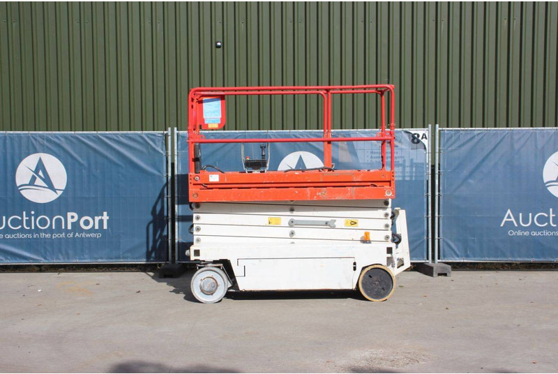 Iteco IT10090 - 剪式升降机:图2 Iteco IT10090 - 剪式升降机:图2