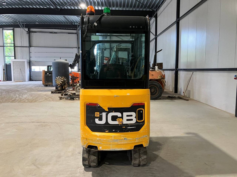 JCB 16C-1 T3 - 小型挖掘机:图4 JCB 16C-1 T3 - 小型挖掘机:图4