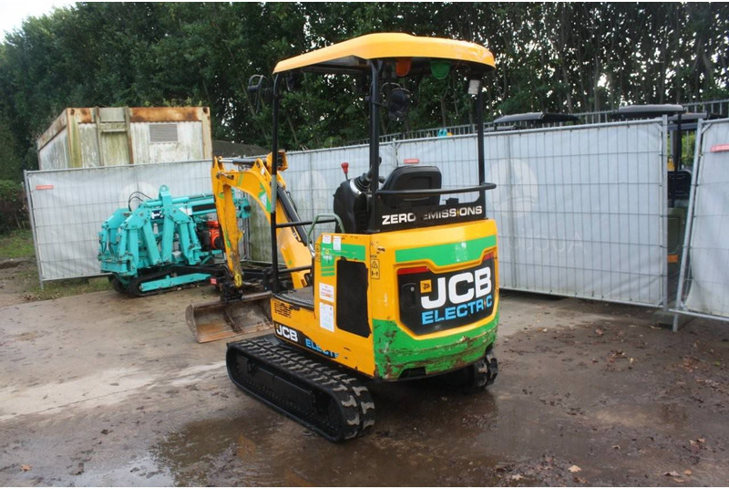 JCB 19C-1E - 小型挖掘机:图4 JCB 19C-1E - 小型挖掘机:图4