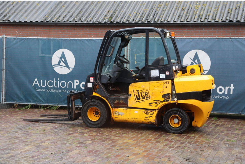 JCB 608 - 伸缩臂叉装车:图3 JCB 608 - 伸缩臂叉装车:图3