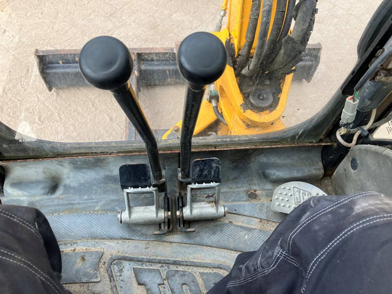 履带式挖掘机 JCB 8032:图16 履带式挖掘机 JCB 8032:图16