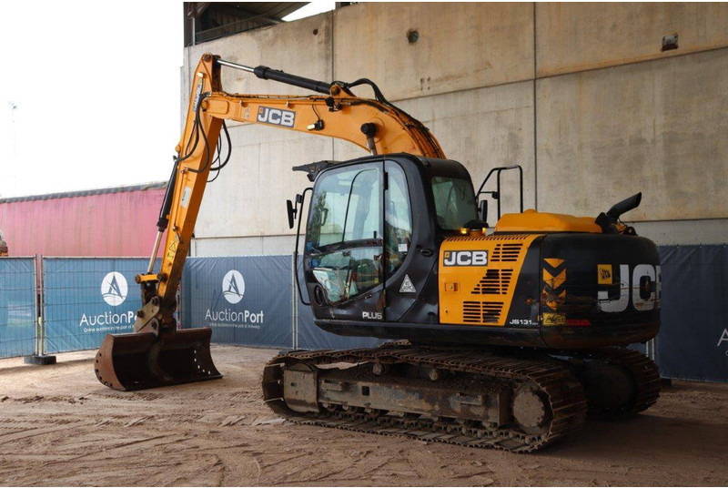 JCB JS131LC - 履带式挖掘机:图4 JCB JS131LC - 履带式挖掘机:图4