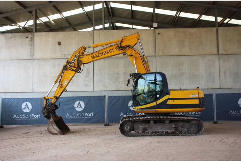 JCB JS160 - 履带式挖掘机:图2 JCB JS160 - 履带式挖掘机:图2