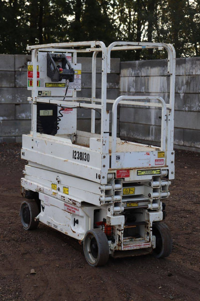 JLG 1930 ES - 剪式升降机:图4 JLG 1930 ES - 剪式升降机:图4