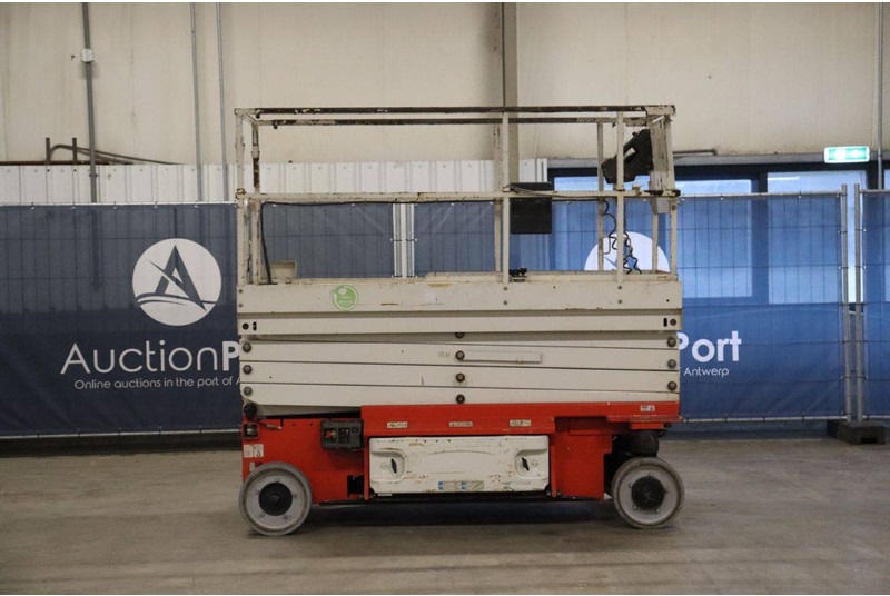 JLG 2646 ES - 剪式升降机:图2 JLG 2646 ES - 剪式升降机:图2