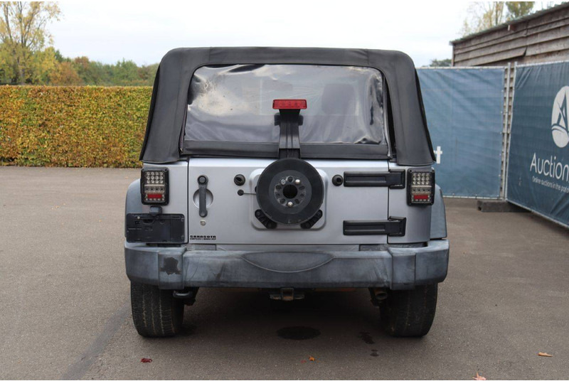 Jeep Wrangler Sport - 越野车:图5 Jeep Wrangler Sport - 越野车:图5
