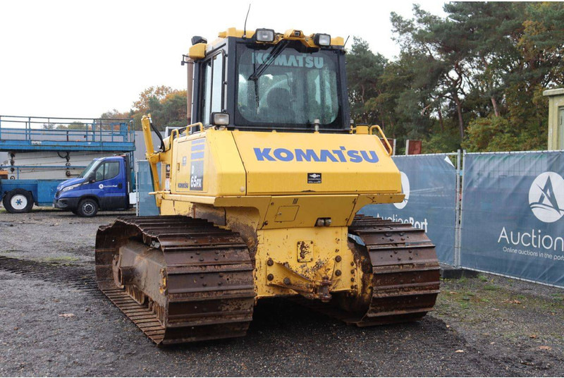 Komatsu D65PX-17 - 推土机:图4 Komatsu D65PX-17 - 推土机:图4