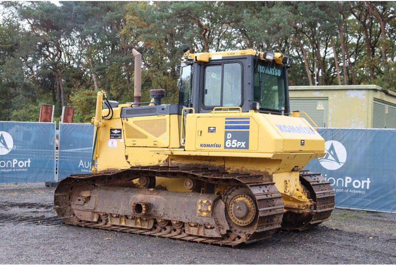 Komatsu D65PX-17 - 推土机:图3 Komatsu D65PX-17 - 推土机:图3