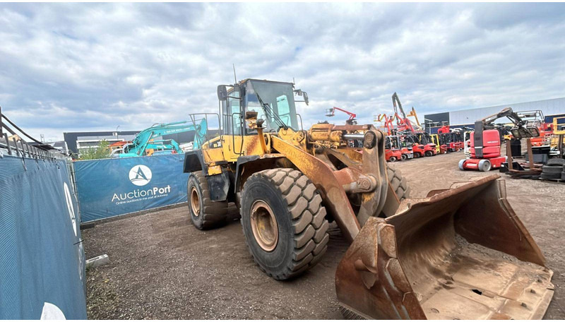Komatsu WA380-6 - 轮式装载机:图4 Komatsu WA380-6 - 轮式装载机:图4