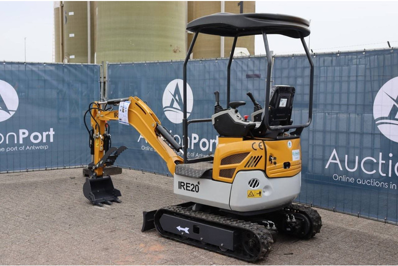 Kubota IRE20 - 小型挖掘机:图3 Kubota IRE20 - 小型挖掘机:图3