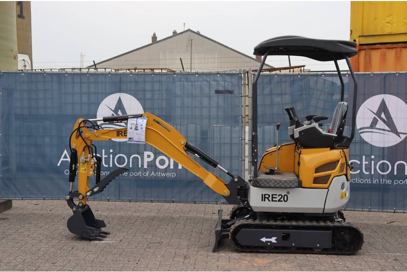 Kubota IRE20 - 小型挖掘机:图2 Kubota IRE20 - 小型挖掘机:图2