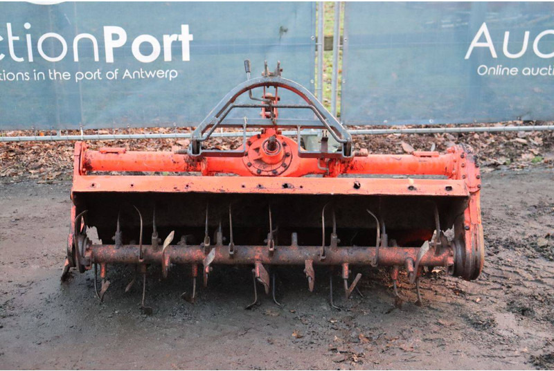 Kubota RL5G - 土壤耕作设备:图2 Kubota RL5G - 土壤耕作设备:图2