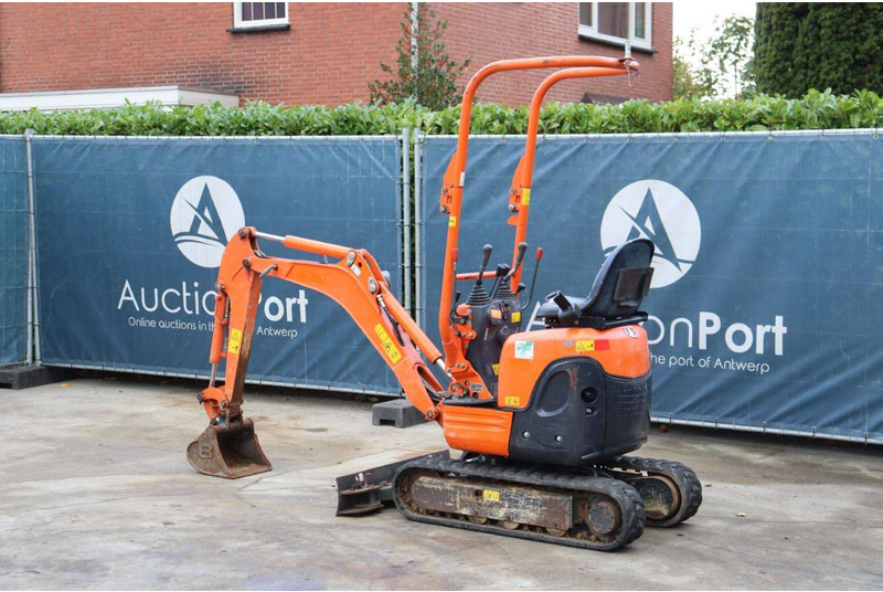 Kubota U10-3 - 小型挖掘机:图3 Kubota U10-3 - 小型挖掘机:图3