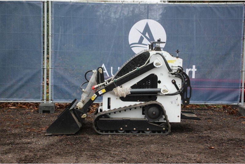 LH T360 - 履带式装载机:图2 LH T360 - 履带式装载机:图2