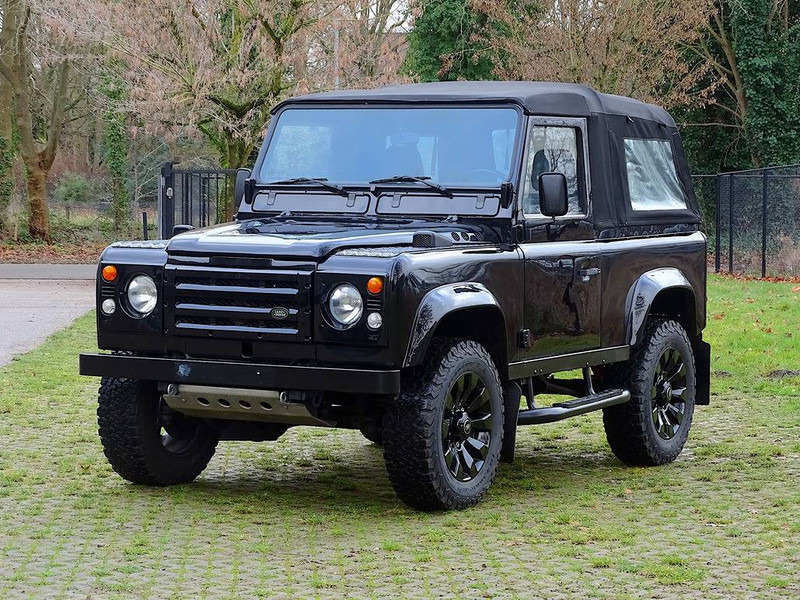 Land Rover 'Ninety' Convertible _ V8 - 轿车:图2 Land Rover 'Ninety' Convertible _ V8 - 轿车:图2