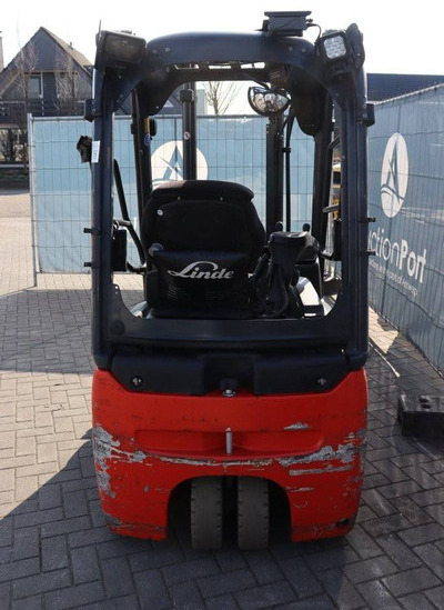 Linde E14-02 - 电动叉车:图4 Linde E14-02 - 电动叉车:图4