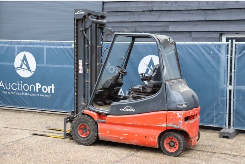 Linde E25-02 - 电动叉车:图3 Linde E25-02 - 电动叉车:图3