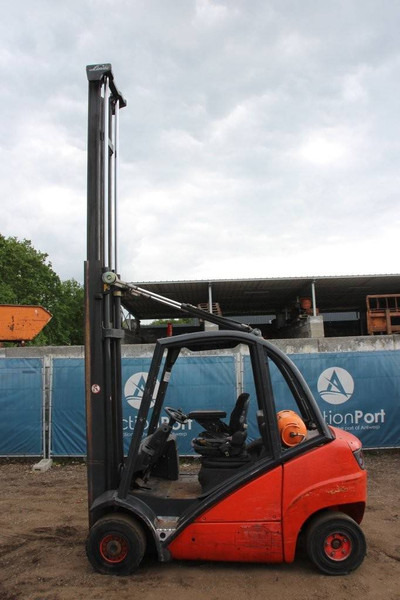 Linde H25T - 越野叉车:图4 Linde H25T - 越野叉车:图4