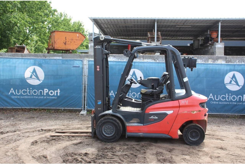 Linde H30D-01 - 柴油叉车:图2 Linde H30D-01 - 柴油叉车:图2