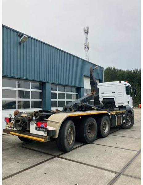吊钩升降车 MAN TGS 35.440 8X4-4 BL：图18