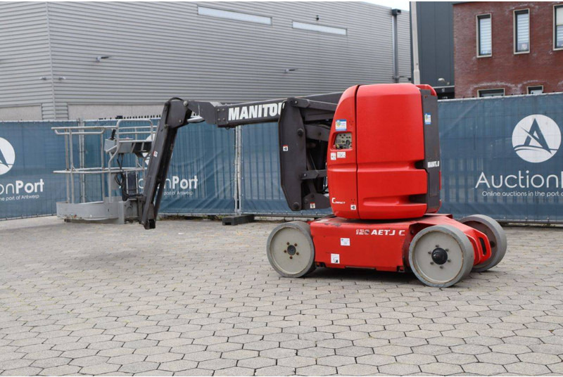 Manitou 120 AETJC - 铰接臂:图4 Manitou 120 AETJC - 铰接臂:图4