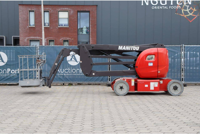 Manitou 150 AETJ Compact - 铰接臂:图2 Manitou 150 AETJ Compact - 铰接臂:图2
