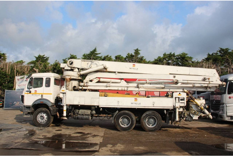 Mercedes-Benz 2631 - 起重车:图2 Mercedes-Benz 2631 - 起重车:图2