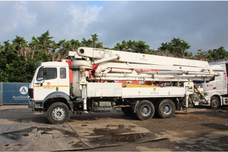 Mercedes-Benz 2631 - 起重车:图1 Mercedes-Benz 2631 - 起重车:图1