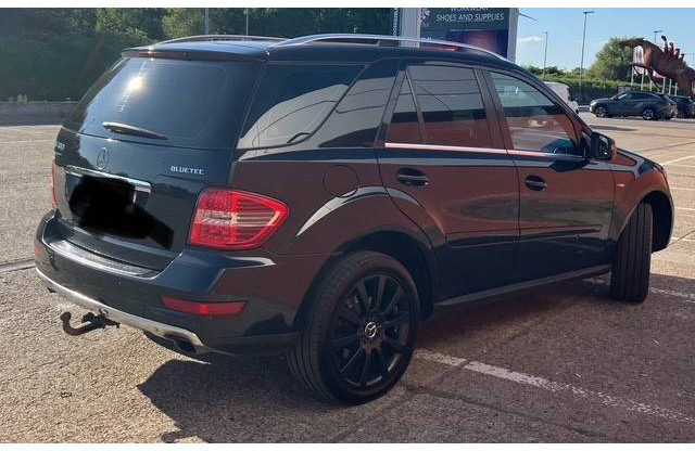 Mercedes-Benz M-Klasse ML 350 CDI BLUETEС - 轿车:图3 Mercedes-Benz M-Klasse ML 350 CDI BLUETEС - 轿车:图3