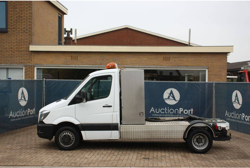 Mercedes-Benz Sprinter - 驾驶室底盘卡车:图2 Mercedes-Benz Sprinter - 驾驶室底盘卡车:图2