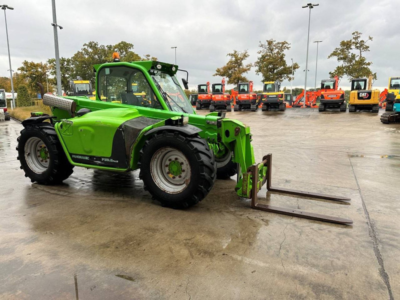 Merlo P32.6 PLUS - 伸缩臂叉装车:图5 Merlo P32.6 PLUS - 伸缩臂叉装车:图5