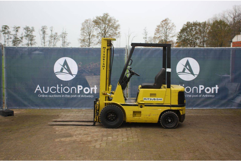 Mitsubishi FD15 - 柴油叉车:图2 Mitsubishi FD15 - 柴油叉车:图2