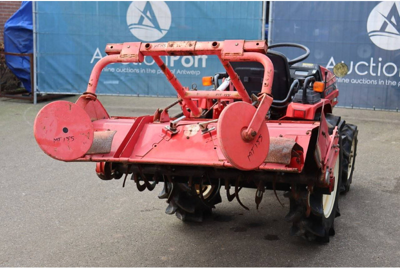 Mitsubishi MT155 - 拖拉机:图5 Mitsubishi MT155 - 拖拉机:图5