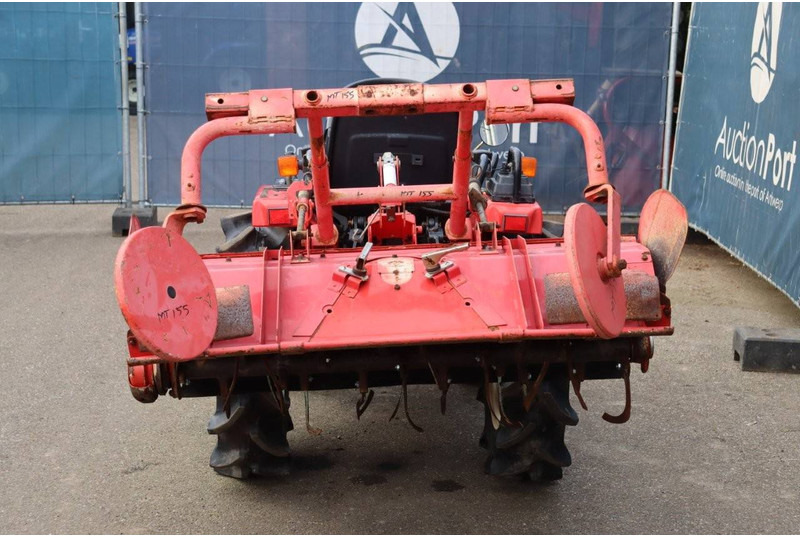Mitsubishi MT155 - 拖拉机:图4 Mitsubishi MT155 - 拖拉机:图4