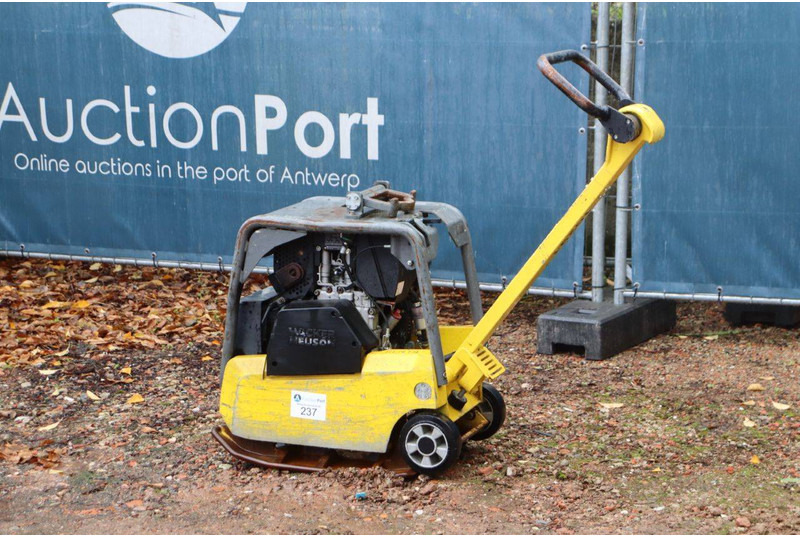 Neuson DPU3050 - 振动板:图2 Neuson DPU3050 - 振动板:图2