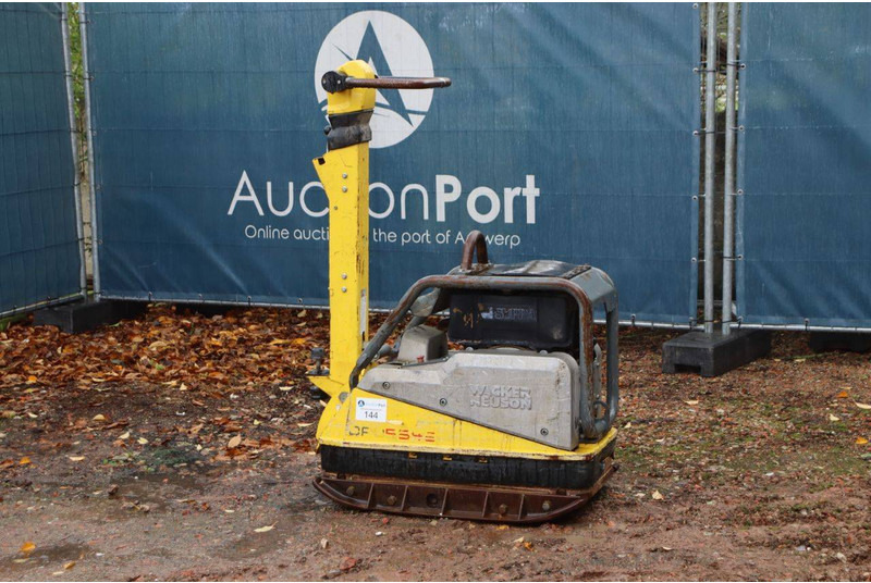 Neuson DPU5545 - 振动板:图2 Neuson DPU5545 - 振动板:图2