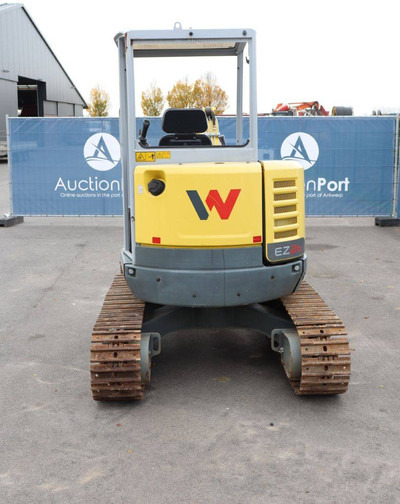 Neuson EZ26 - 小型挖掘机:图5 Neuson EZ26 - 小型挖掘机:图5