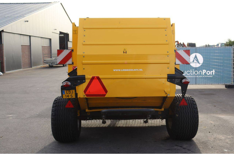 New Holland BR6090 - 农业机械:图5 New Holland BR6090 - 农业机械:图5