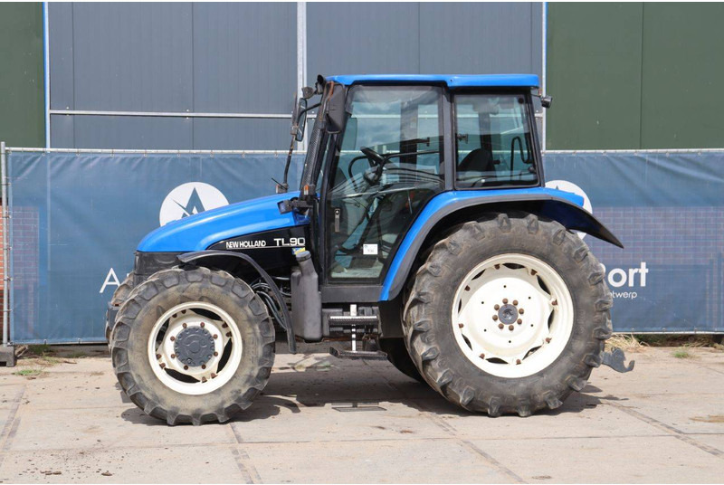 New Holland TL90 - 拖拉机:图1 New Holland TL90 - 拖拉机:图1